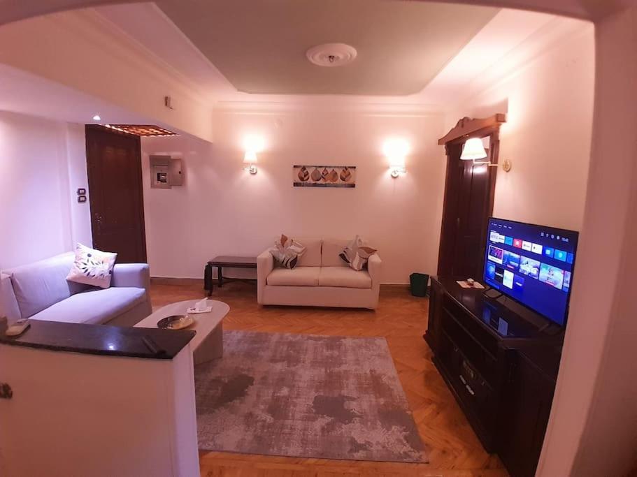Scarabee, Zamalek Apartment Cairo
