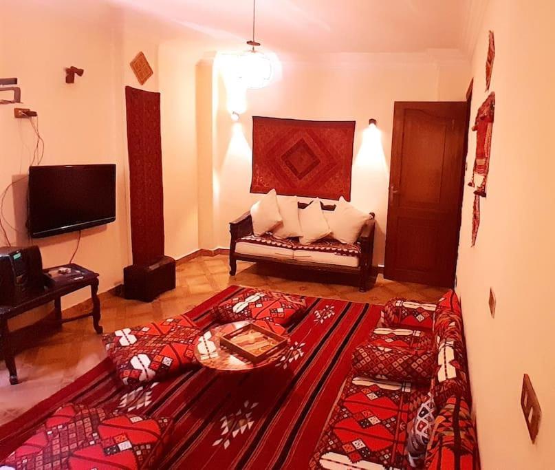 Scarabee, Zamalek Apartment Cairo